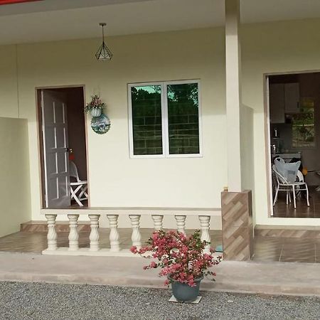 Margereth Cottage Kuala Penyu Dış mekan fotoğraf